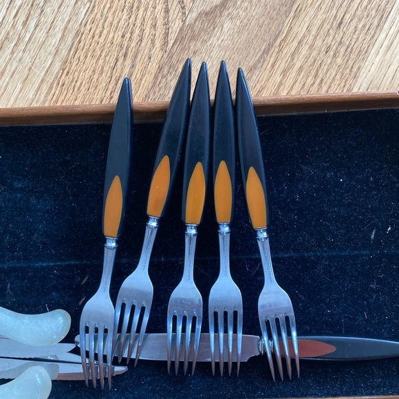 Vintage Glo-hill Forks W Bonus Knife - Picture 2 of 3